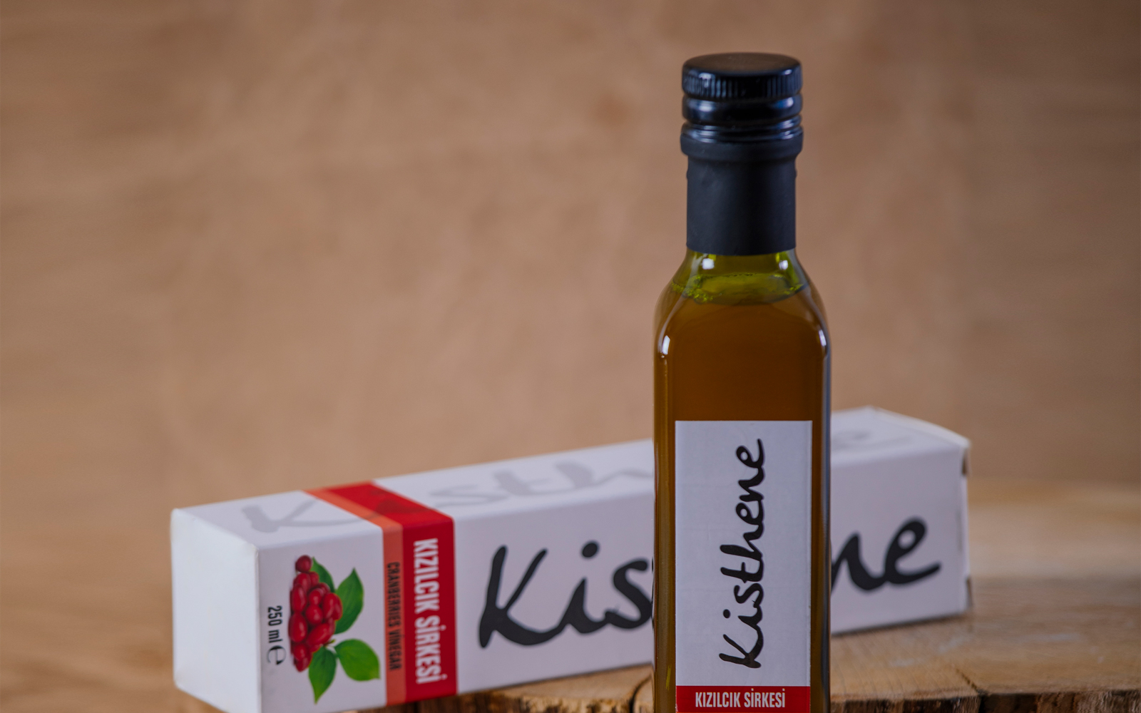 Kisthene Kızılcık Sirkesi