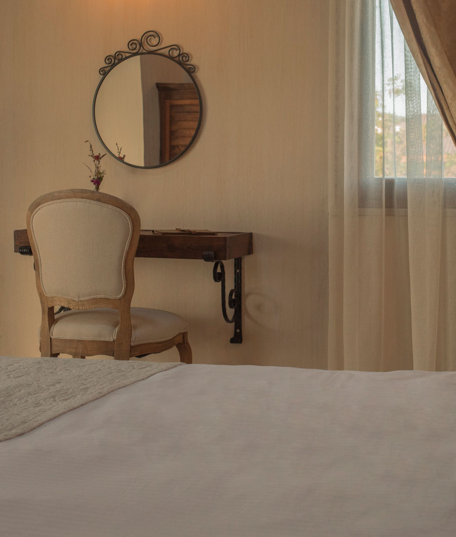 Akkızhan Otel, odalar, gülümbe